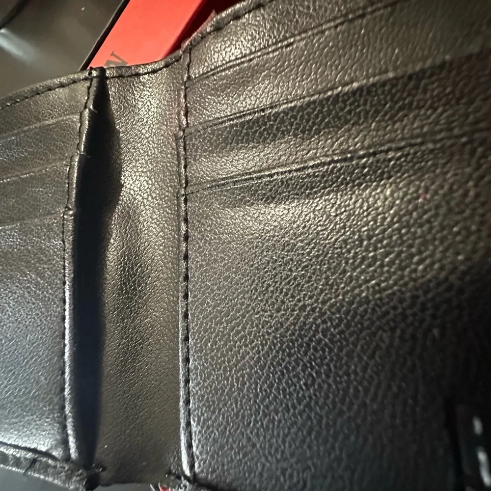 🆕True Religion Bifold Leather Wallet